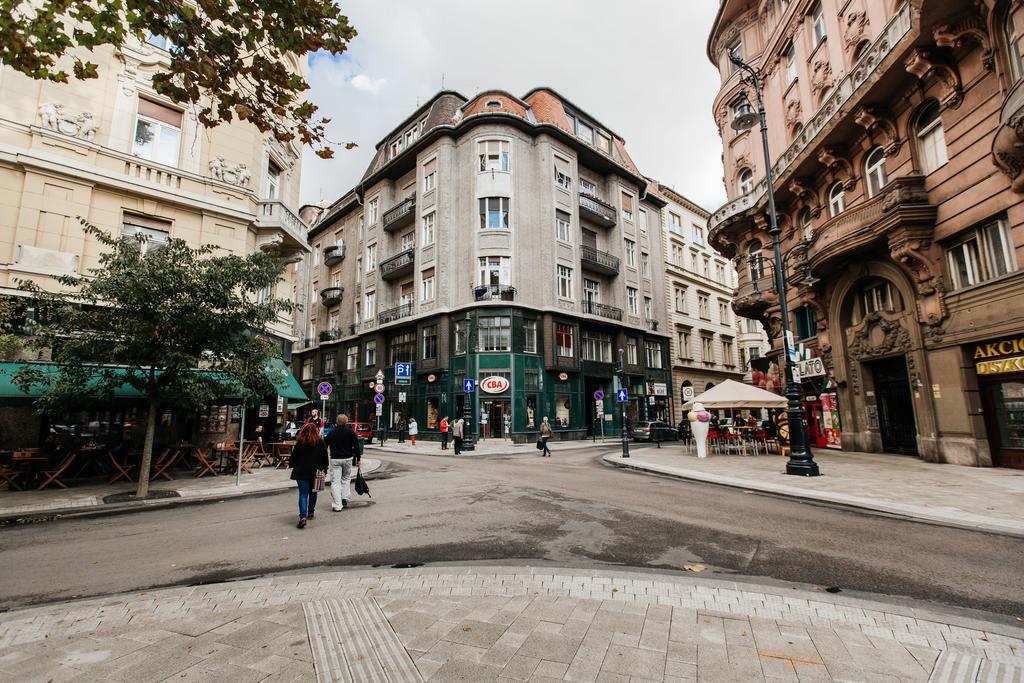 Romantic Hideaway Centertown Будапеща Екстериор снимка